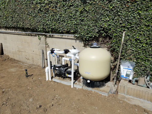 Equipment installed. Greg prefers a sand filter because he used to manage hotel maintenance 
